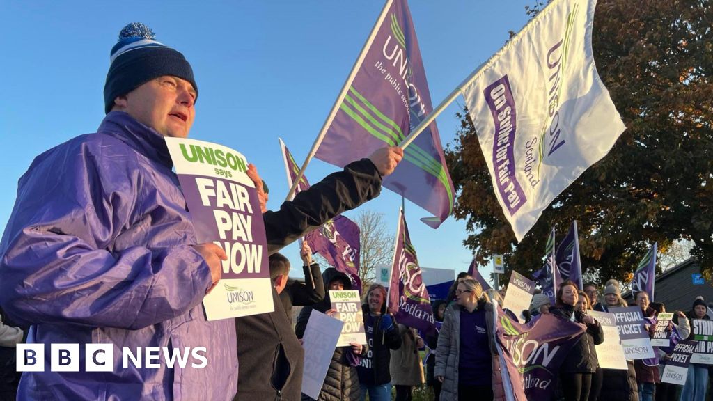 Perth and Kinross school strikes enter second week