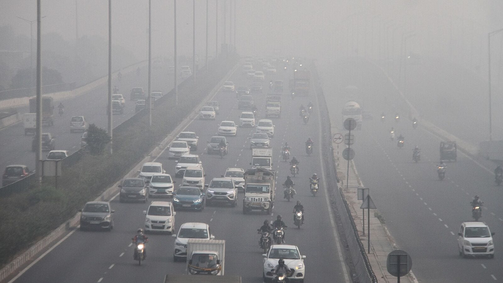 Delhi pollution peaks, GRAP4 enforced: Can you drive your car?