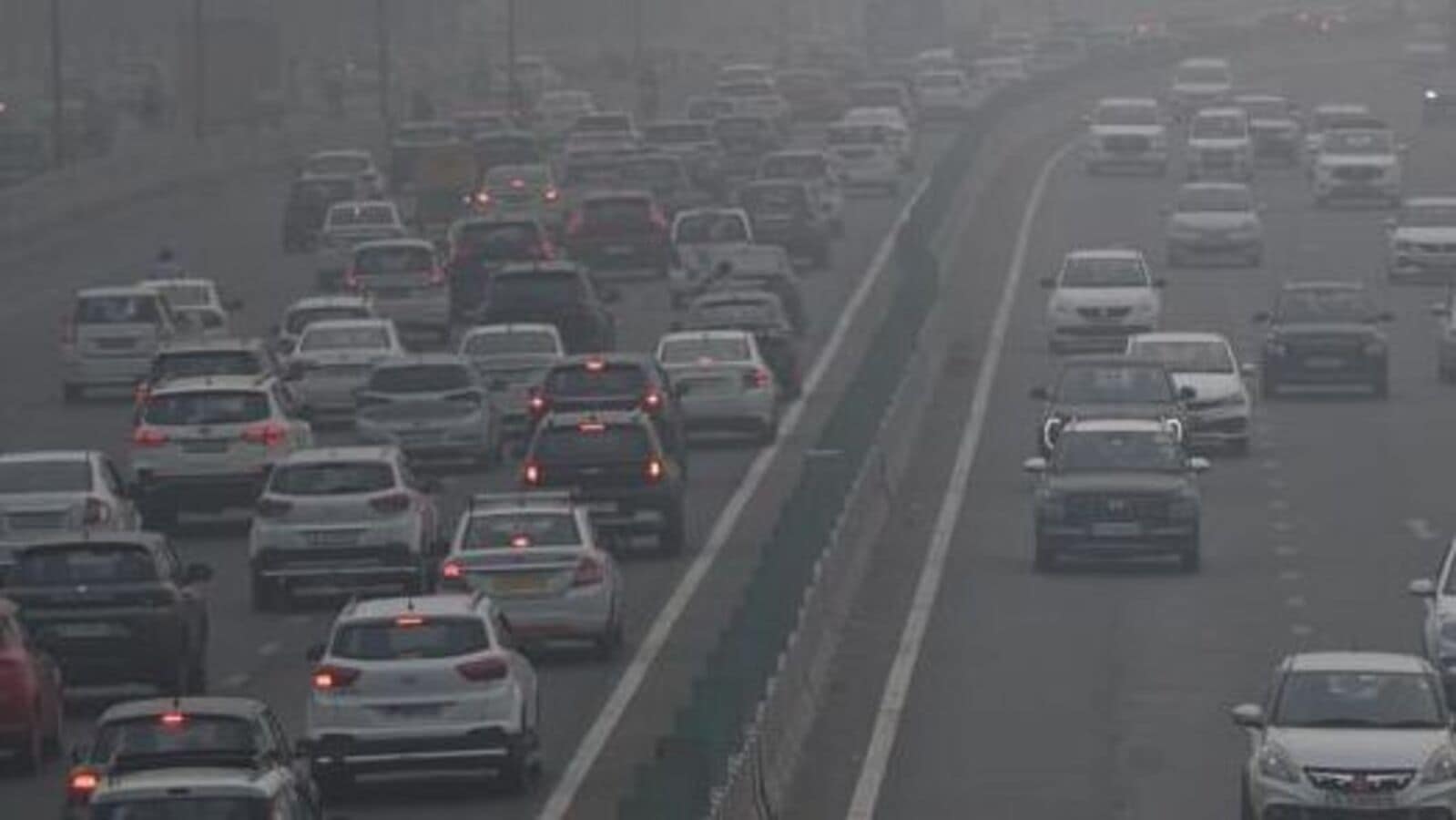 Delhi pollution: BS-III petrol, BS-IV diesel car ban extends. Odd-Even to return?