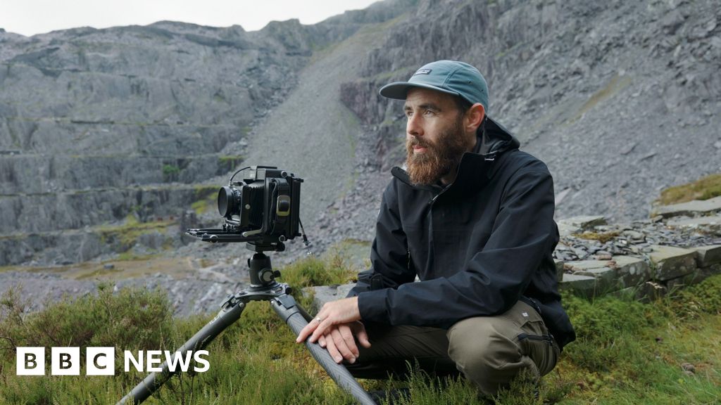 Blaenau Ffestiniog: Canadian YouTuber's love letter to Welsh town