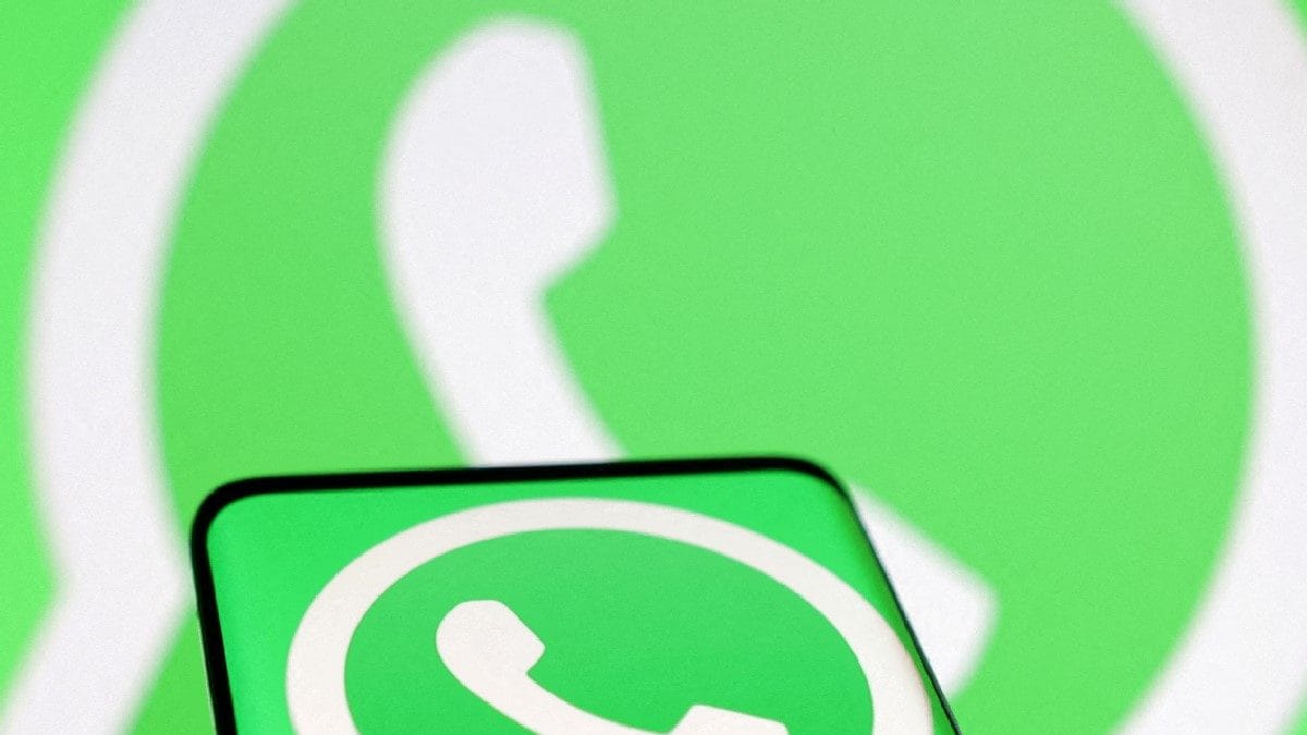 WhatsApp Introduces Document Scanning Feature, But Only For iPhone Users For Now - News18