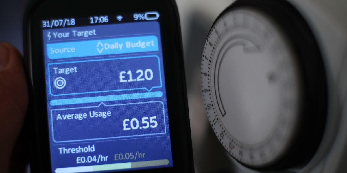 Smart meter warning: Thousands face higher energy bills if they don't switch to new devices