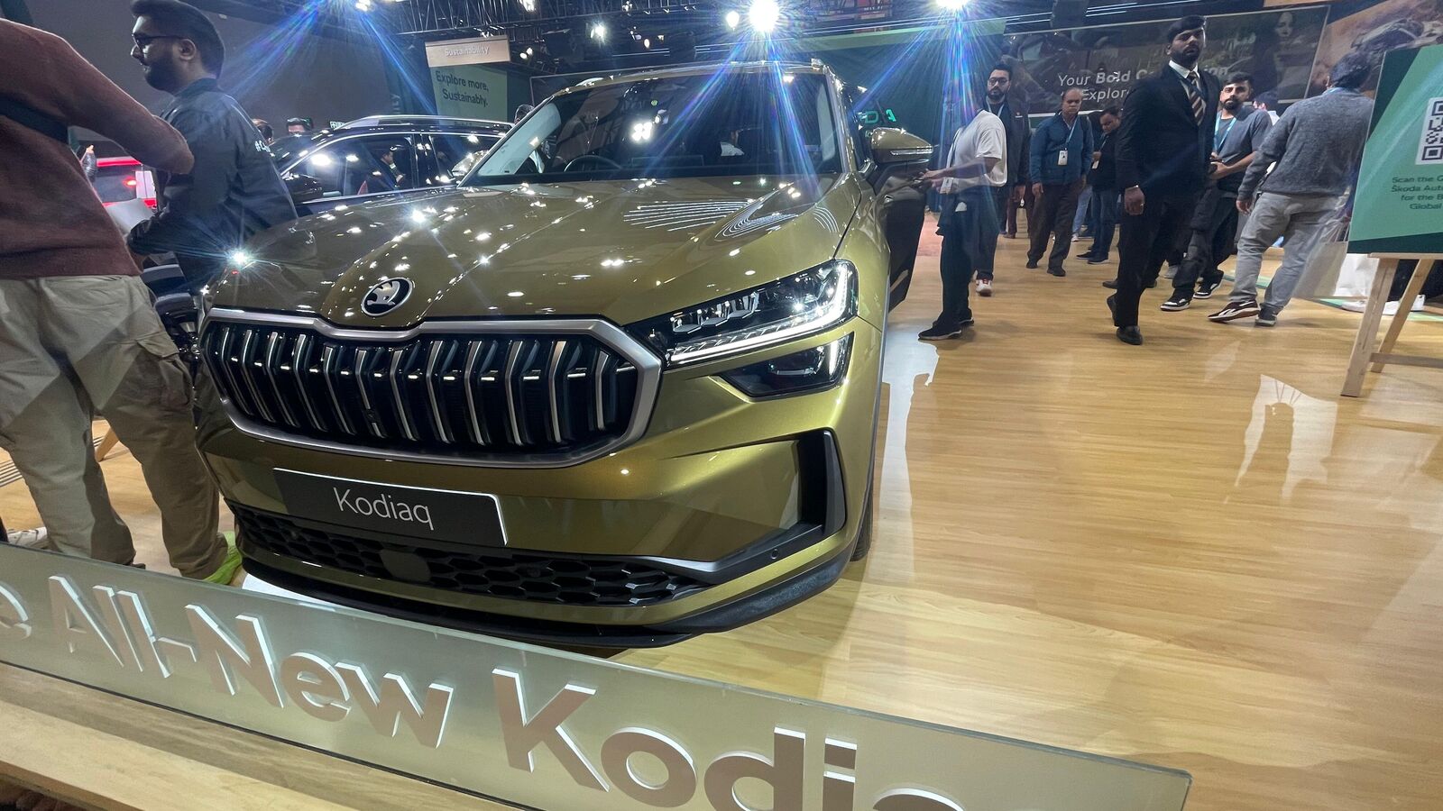 2025 Skoda Kodiaq unveiled at Auto Expo 2025. Here's when it is launching